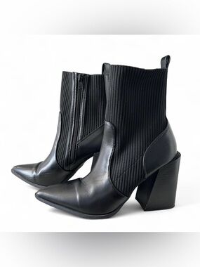 Wild Pair Chunky ZipUp Leather Heeled Boots
